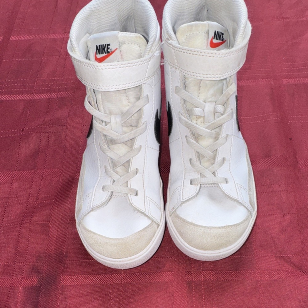 Nike Blazer DA4087-100 White Black Leather High Top Sneaker Kids US 2.5Y
